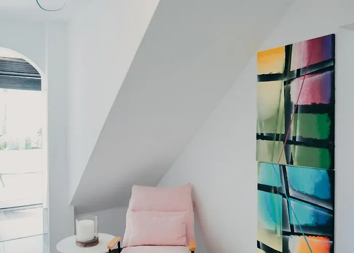 Weingut Holler Weingarten * 施皮尔费尔德